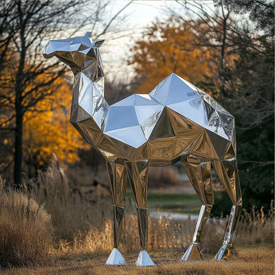 Хорошая цена. 3D-рисунок Зеркало полированная геометрия Нержавеющая сталь скульптура верблюда онлайн