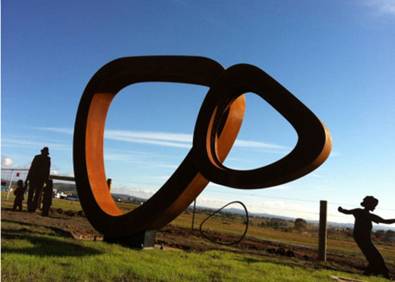 Хорошая цена. Скульптура Кортен нестандартной конструкции полигона стальная, ржавые скульптуры сада для украшения онлайн