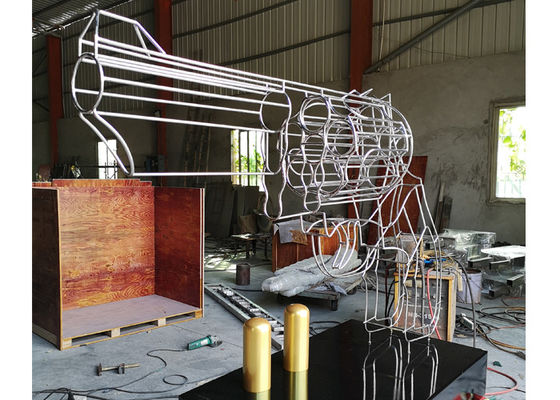 Хорошая цена. Большое искусство нержавеющей стали ваяет скульптуру провода орудийного металла с пулями онлайн