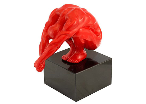 Хорошая цена. Диаграмма Figurine скульптуры стеклоткани современного искусства на открытом воздухе пловца спорта красный онлайн