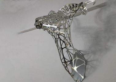 Хорошая цена. Отполированная зеркалом неубедительная скульптура нержавеющей стали головы оленей для оформления стены онлайн