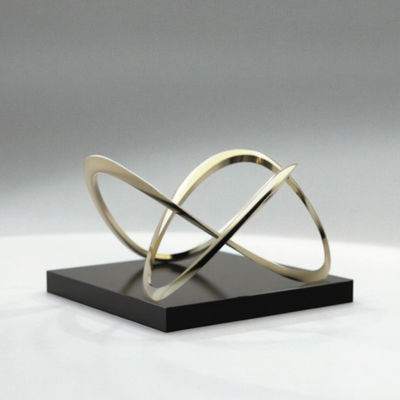 Хорошая цена. High-Gloss Golden Intertwined Sculpture - Luxury Interior Art Decoration for Commercial Space онлайн