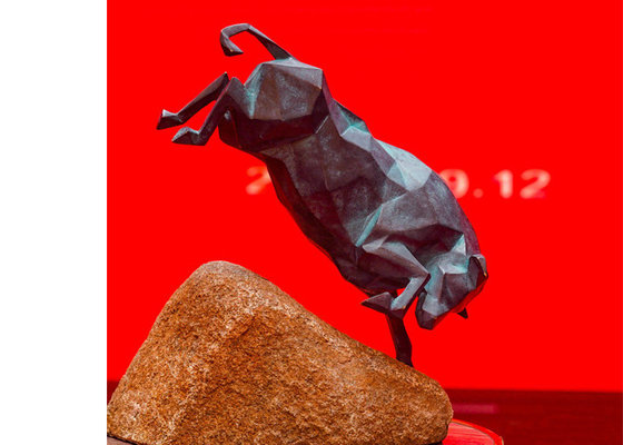 Хорошая цена. Крытая декоративная Handcrafted скульптура Bull отливки бронзовая онлайн